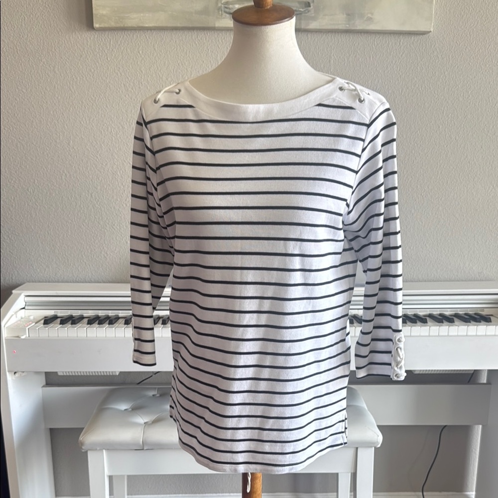 Cali & York Nautical Striped White 3/4 Sleeve Top with Black Stripes Sz Medium